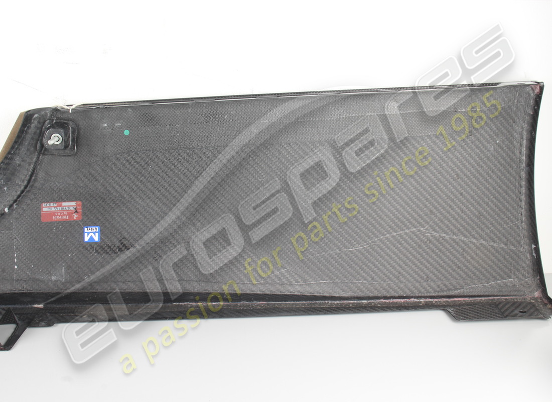 rivestimento sottoporta dx usato ferrari. numero parte 83261200 (10)