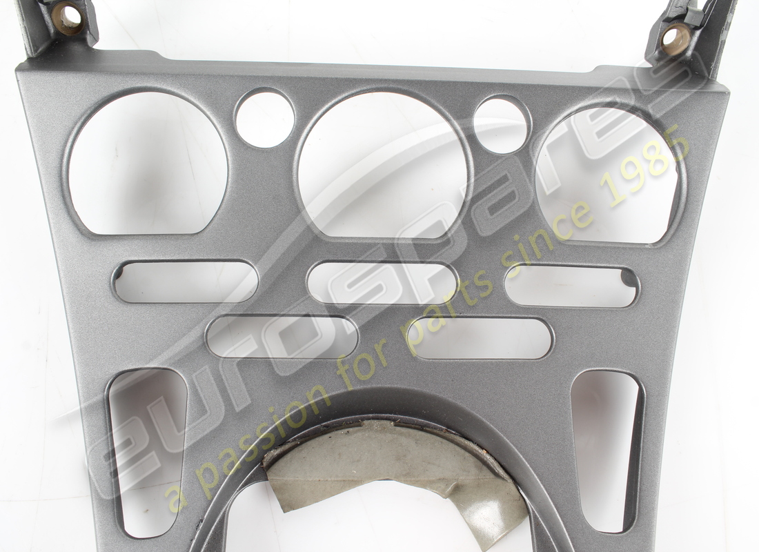 usato maserati f1 piastra di rifinitura dei comandi grigia. numero parte 980138118 (3)