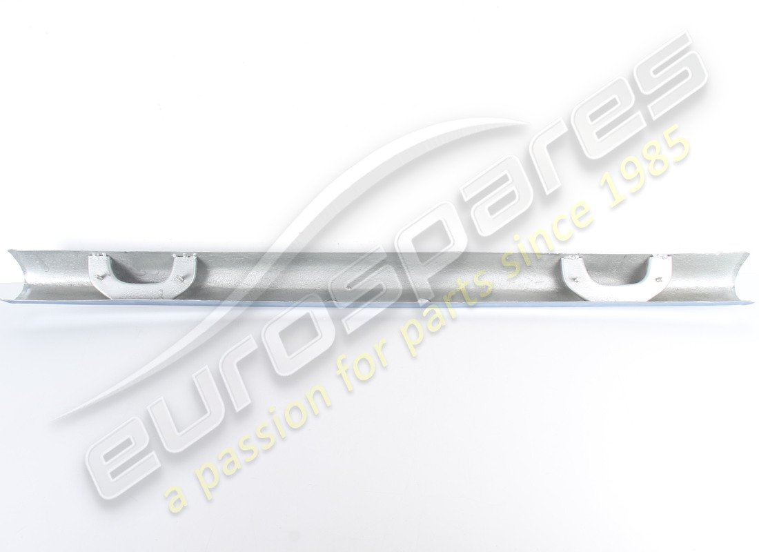 NUOVO FERRARI 275GTB PARAURTI CENTRALE POSTERIORE. NUMERO PARTE 20401709 (2) nuovo ferrari 275gtb paraurti centrale posteriore. numero parte 20401709 (2)