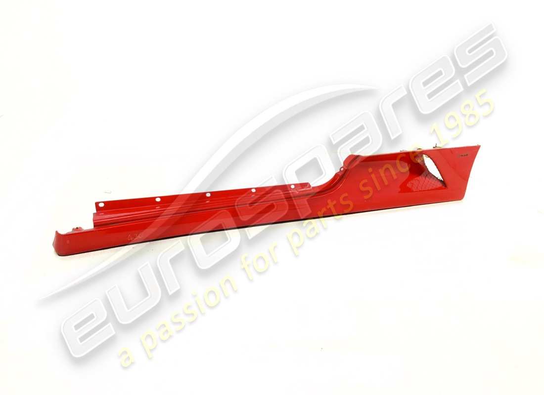 RIVESTIMENTO SOTTOPORTA SX USATO Ferrari . NUMERO PARTE 68021110 (1)