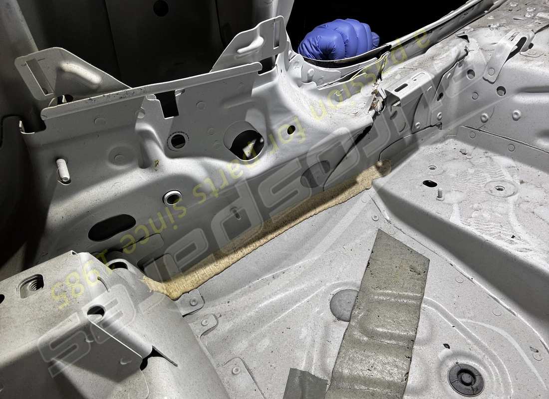 carrozzeria completa usata lamborghini. numero parte 4m0802123body (7)