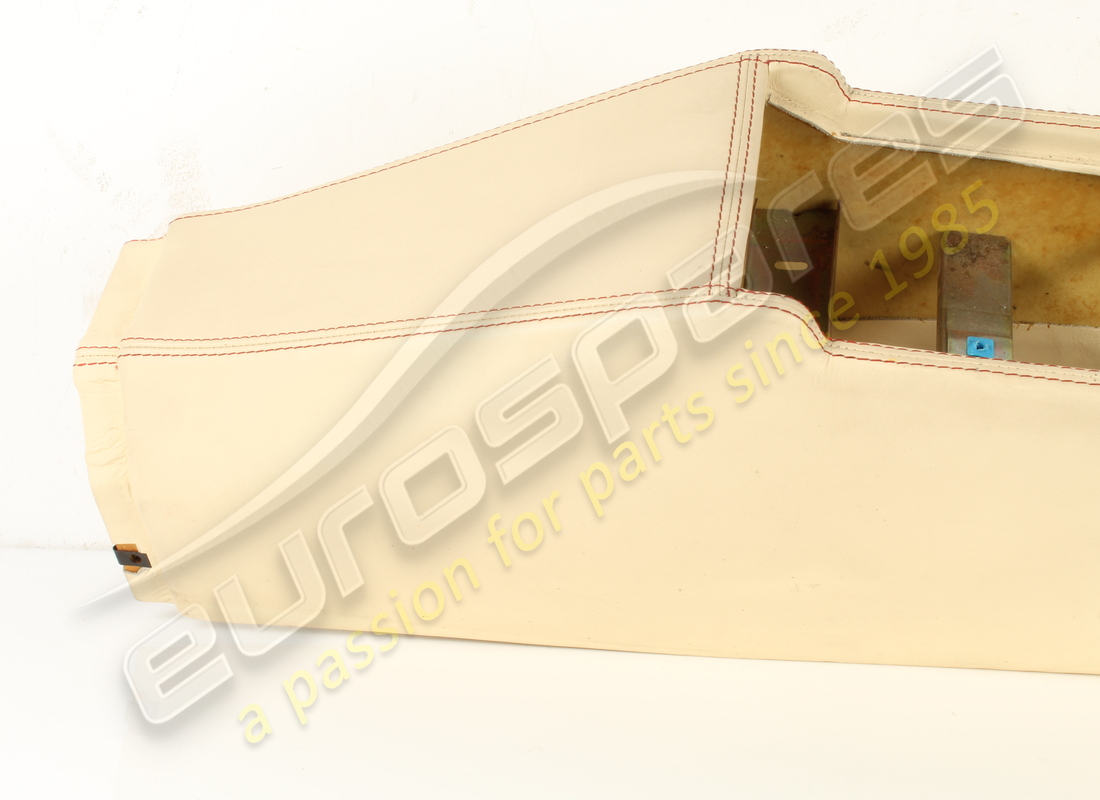 console rhd ferrari usata in crema vm3997. numero parte 65450204 (8)
