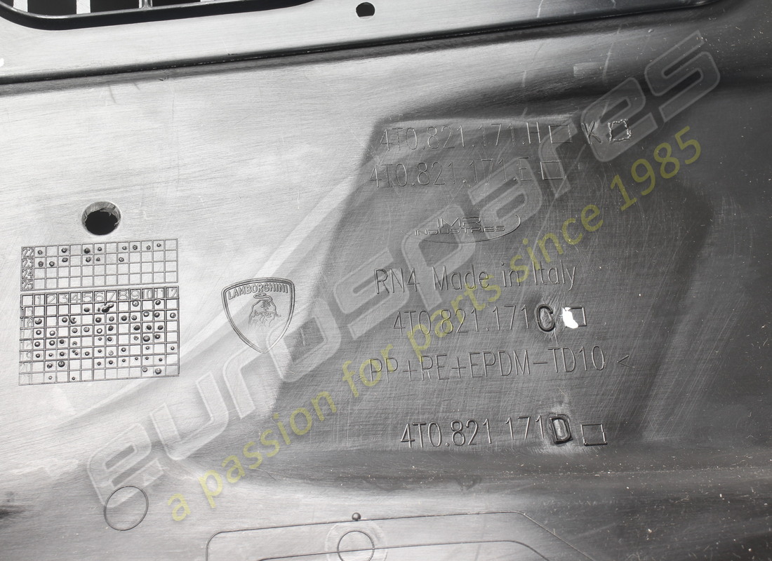nuovo lamborghini alloggiamento della ruota. numero parte 4t0821171c (4)