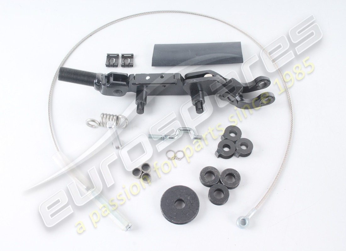 nuovo ferrari giunto triplo sx. numero parte 67047100 (1)