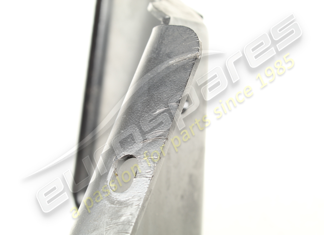 usato ferrari fermo serbatoio posteriore sx. numero parte 313513 (2)