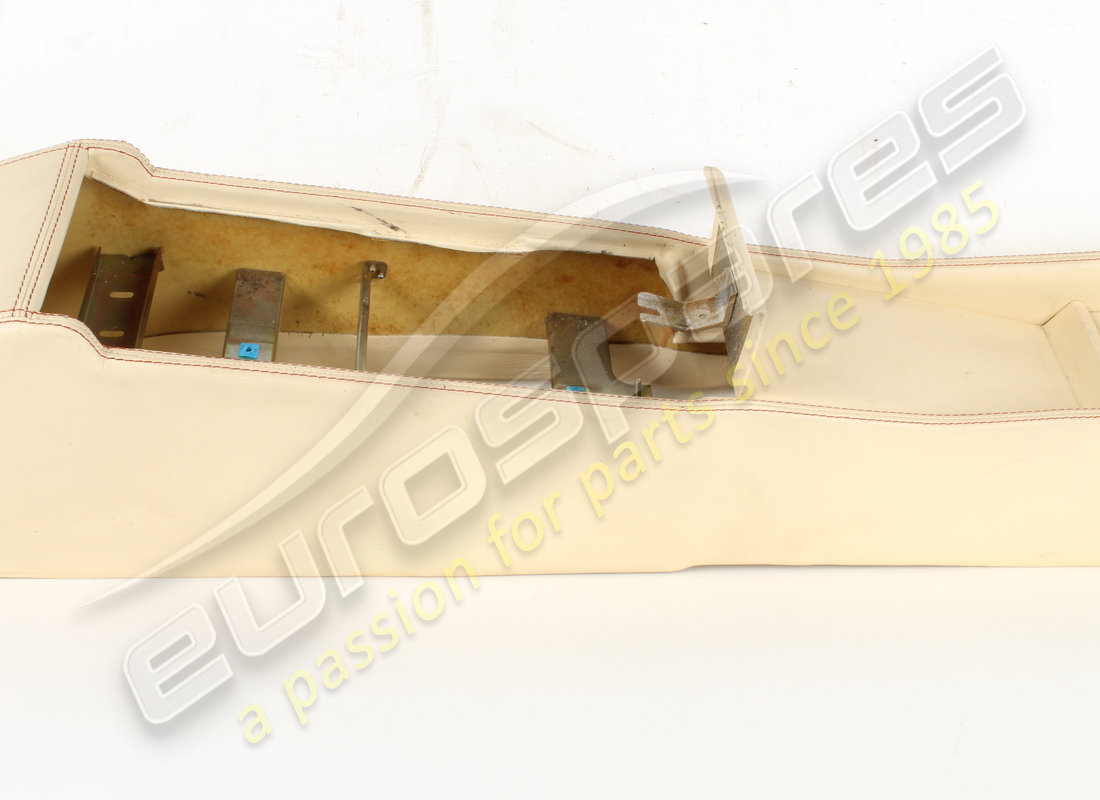 console rhd ferrari usata in crema vm3997. numero parte 65450204 (9)