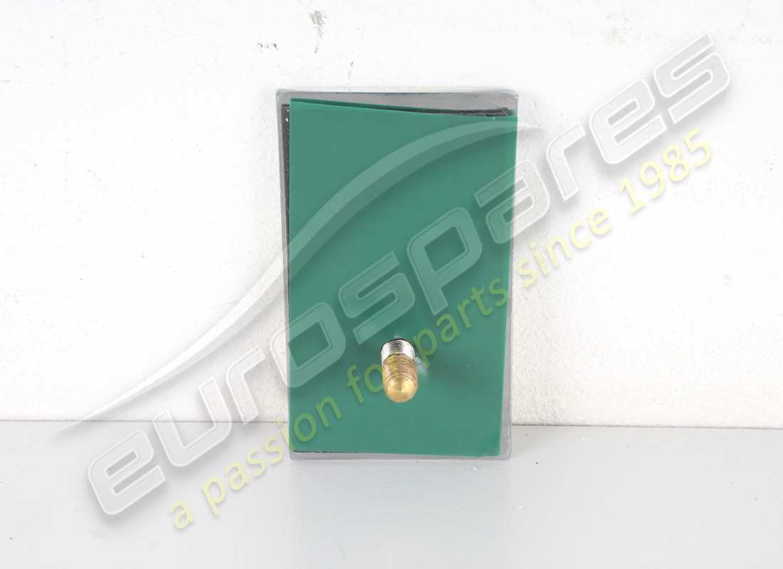 nuovo eurospares ferrari badge sul naso anteriore. numero parte 62673100 (2)