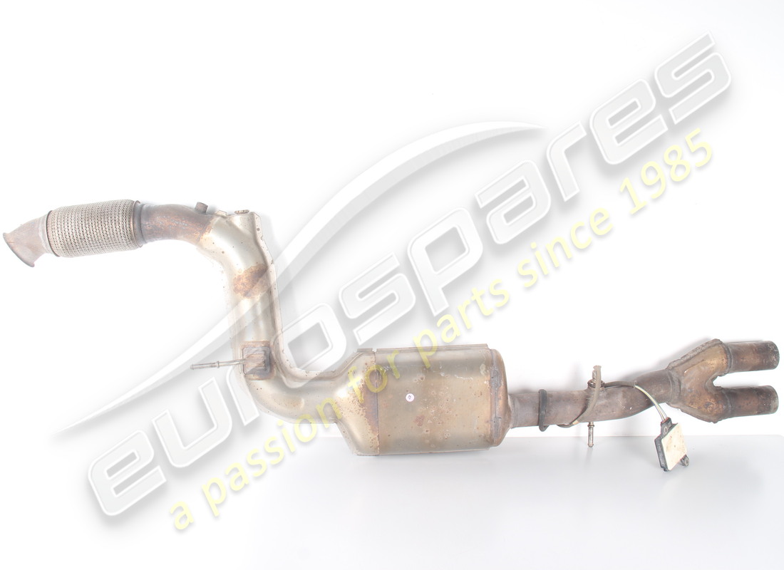 MARMITTA CENTRALE Maserati USATA. NUMERO PARTE 670034578 (1)