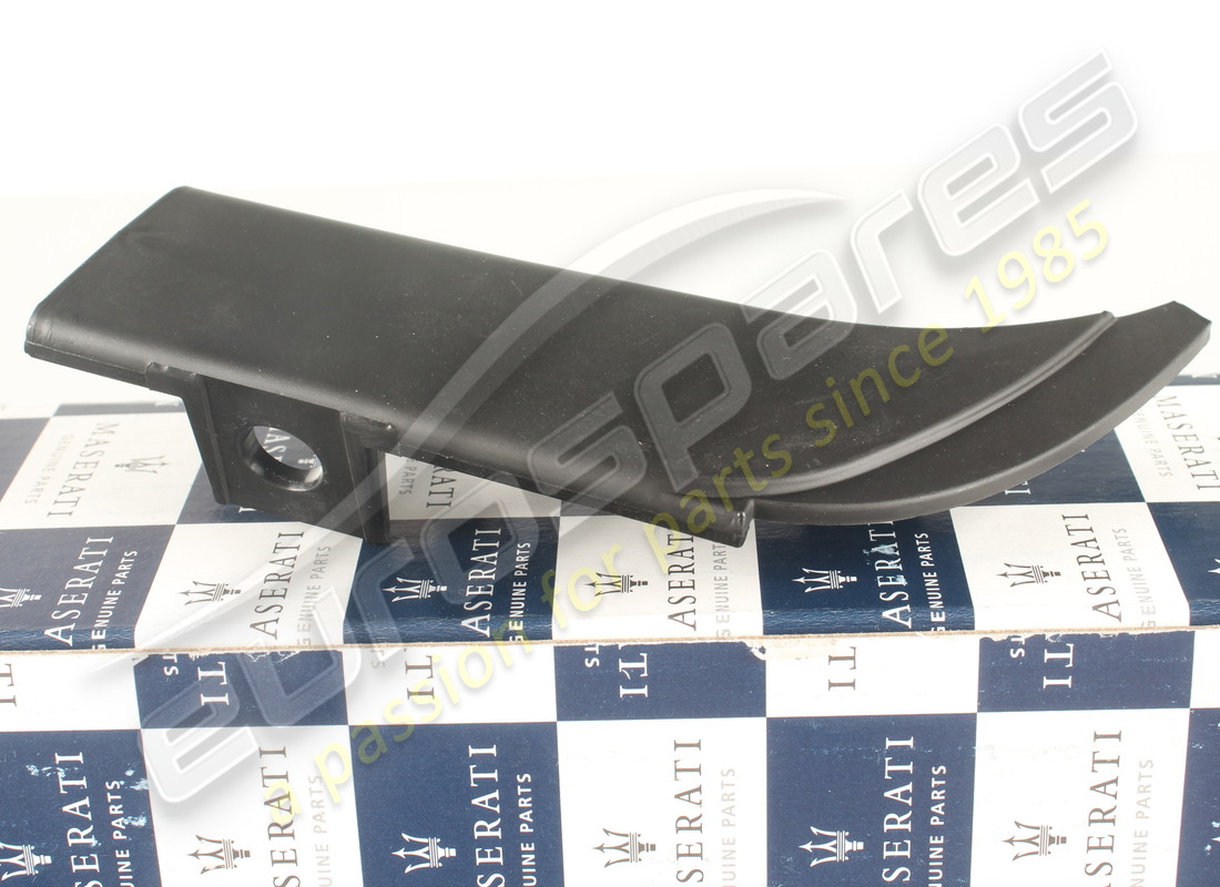 nuovo maserati guarnizione posteriore sx (my2009). numero parte 81234700 (1)