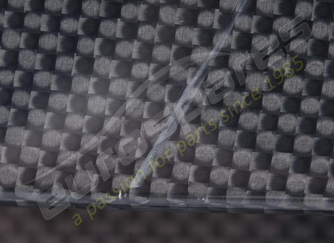 USATO FERRARI PANNELLO ANTERIORE SX - PANNELLO IN CARBONIO. NUMERO PARTE 68600900 (12) usato ferrari pannello anteriore sx - pannello in carbonio. numero parte 68600900 (12)