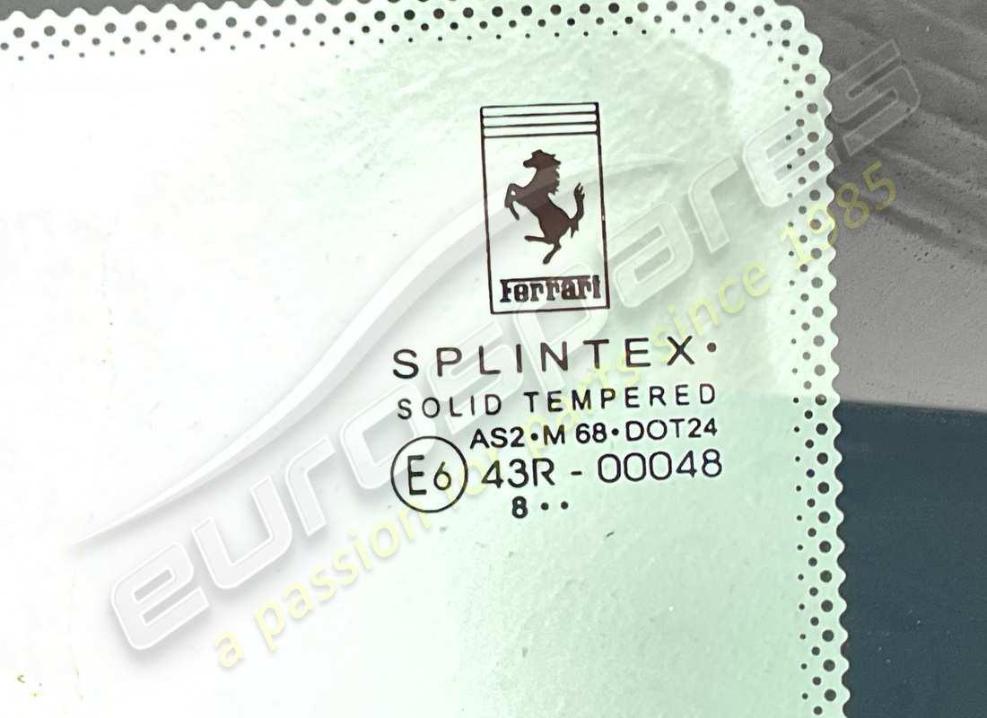 nuovo ferrari vetro laterale posteriore dx. numero parte 66855600 (2)
