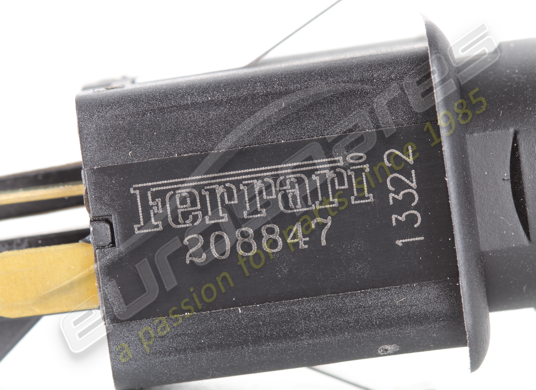 NUOVO FERRARI INTERRUTTORE PER LUCE DI POSIZIONE. CODICE ARTICOLO 208847 (4) nuovo ferrari interruttore per luce di posizione. codice articolo 208847 (4)