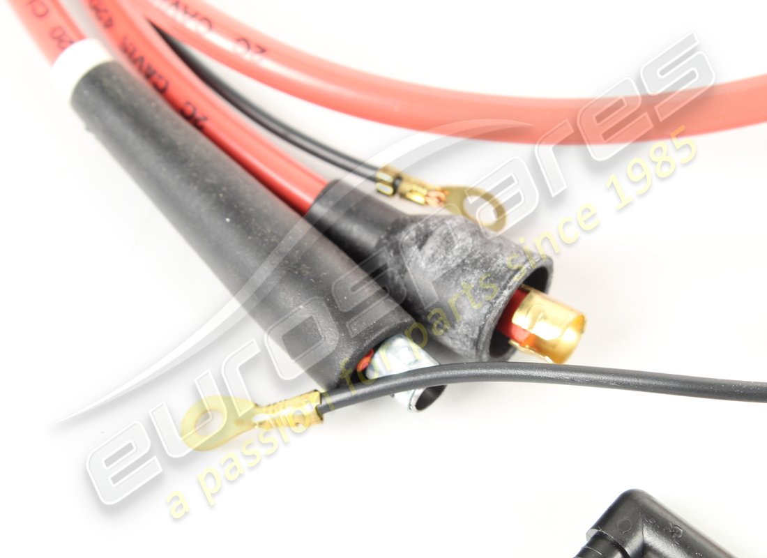 nuovo cavo ht rosso ferrari. numero parte 107365 (1)