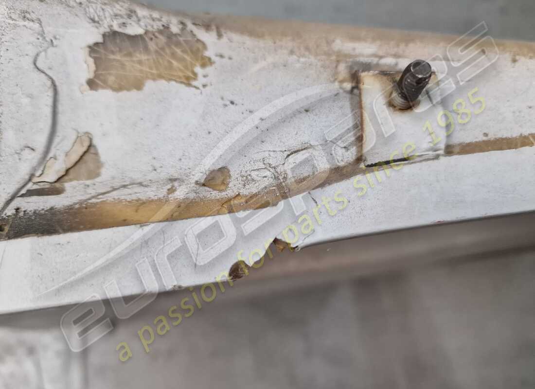 nuovo (altro) ferrari rivestimento sottoporta destro. numero parte 67361010 (4)