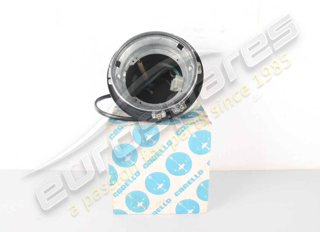 nuovo maserati scatola contorno fari. numero parte 107abl66271 (4)