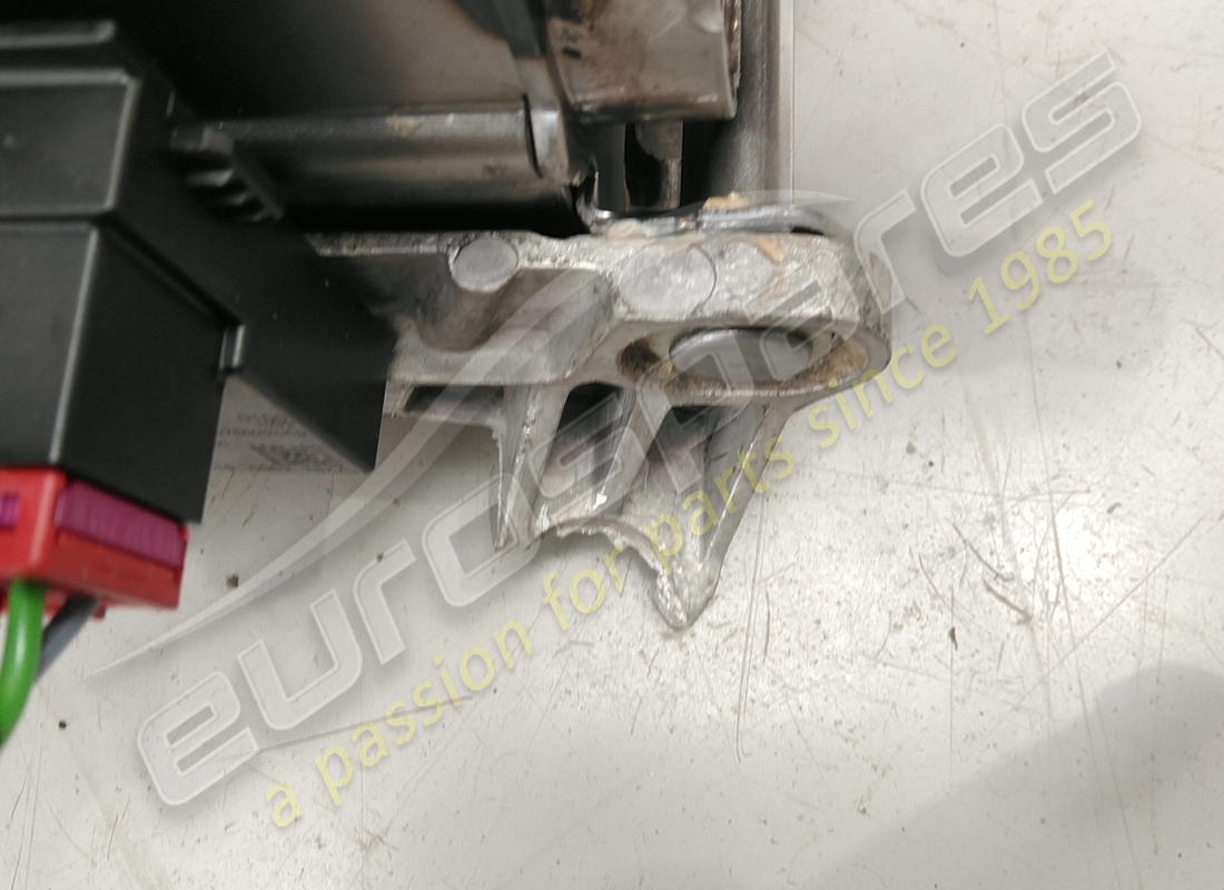 lamborghini piantone sterzo danneggiato obert.evls rl rdw. numero parte 4m2419506m (2)