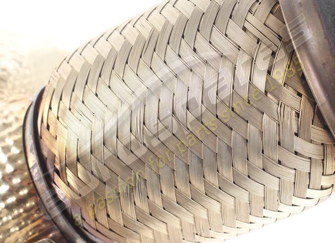 USATO FERRARI CONVERTITORE CATALITICO COMPLETO SX. NUMERO PARTE 321609 (6) usato ferrari convertitore catalitico completo sx. numero parte 321609 (6)