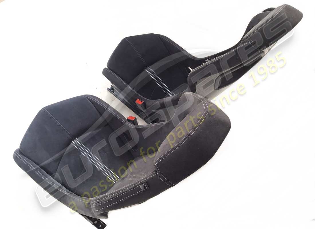 NUOVO LAMBORGHINI LP 570 RHD SUPERLEGGERA POSTI A SEDERE. NUMERO PARTE 4038606712SL (5) nuovo lamborghini lp 570 rhd superleggera posti a sedere. numero parte 4038606712sl (5)
