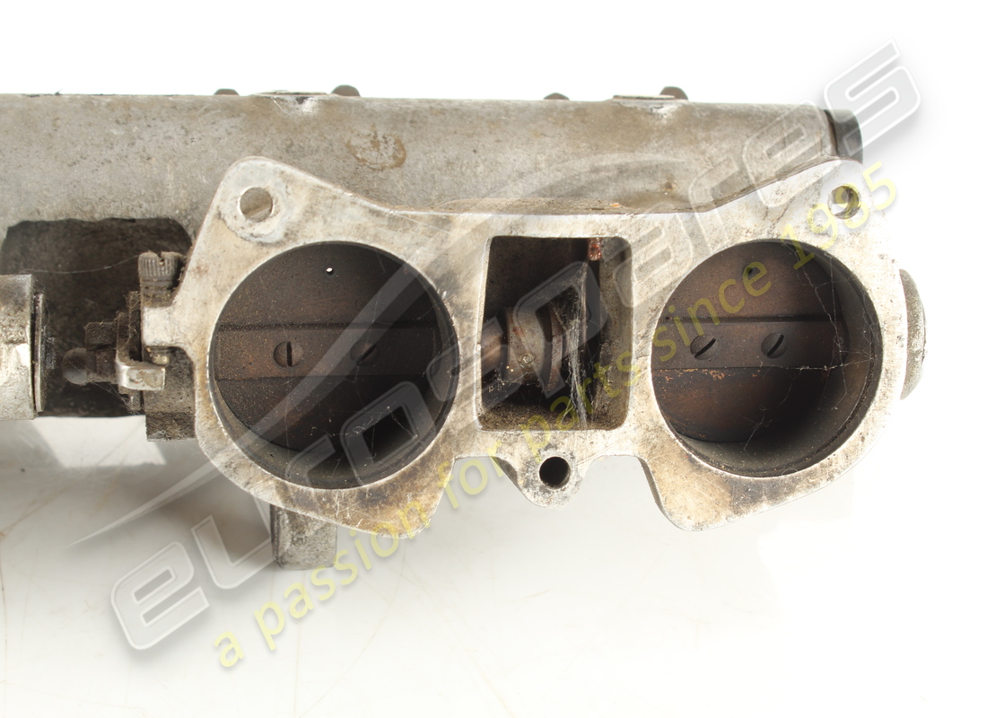 usato maserati collettore d'aspirazione. numero parte 1017552050198 (2)