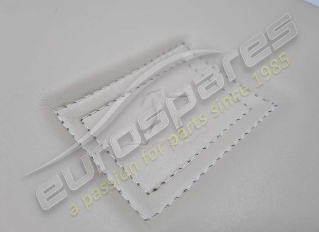 nuovo poggiatesta ferrari. numero parte 61538000 (3)