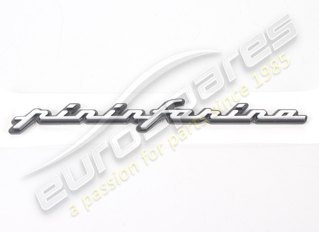 NUOVA MASERATI ISCRIZIONE PININFARINA. NUMERO PARTE 67729600 (1) nuova maserati iscrizione pininfarina. numero parte 67729600 (1)