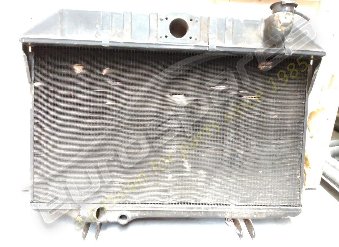 nuovo ferrari radiatore 275 gtb4 oe. numero parte 800136 (1)