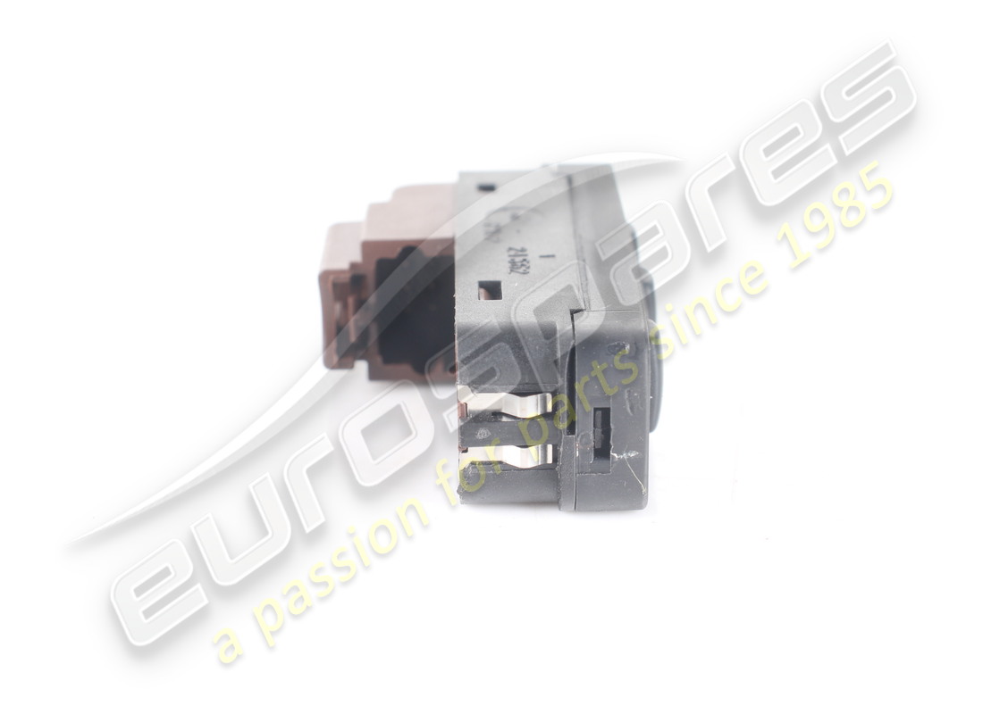 USED FERRARI SEAT MEMORIES CONTROL SWITCH. PART NUMBER 174766 (6) used ferrari seat memories control switch. part number 174766 (6)