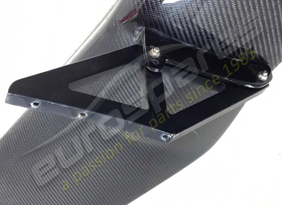 spoiler posteriore lamborghini usato. numero parte 470827933b (4)