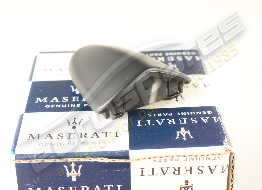 nuovo maserati coperchio gancio, nero. numero parte 981335400 (3)