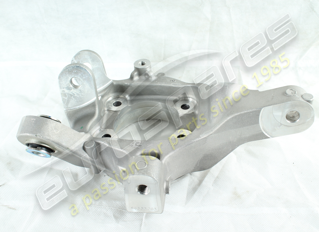 nuovo maserati portamozzo posteriore completo sx. numero parte 670037239 (2)