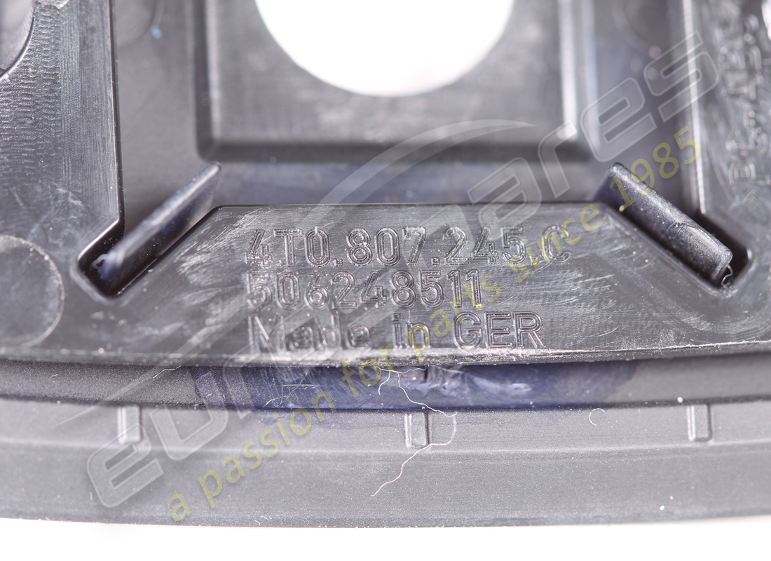 NUOVO LAMBORGHINI COPERCHIO COPERCHIO FLANGIA DI RIFINITURA RVC. NUMERO PARTE 4T0807245C (3) nuovo lamborghini coperchio coperchio flangia di rifinitura rvc. numero parte 4t0807245c (3)