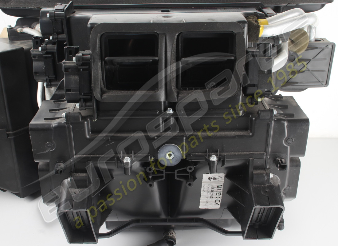 set aria condizionata completo usato maserati. numero parte 68462400 (3)