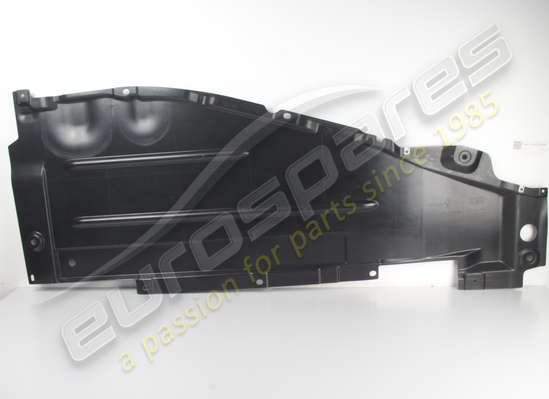 NUOVO FERRARI PARTE ANTERIORE AERODINAMICA INFERIORE DESTRO NUMERO PARTE 83948500 (4) nuovo ferrari parte anteriore aerodinamica inferiore destro numero parte 83948500 (4)