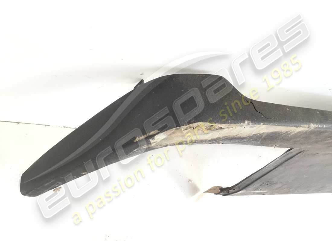 spoiler ferrari usato. numero parte 61777900 (4)