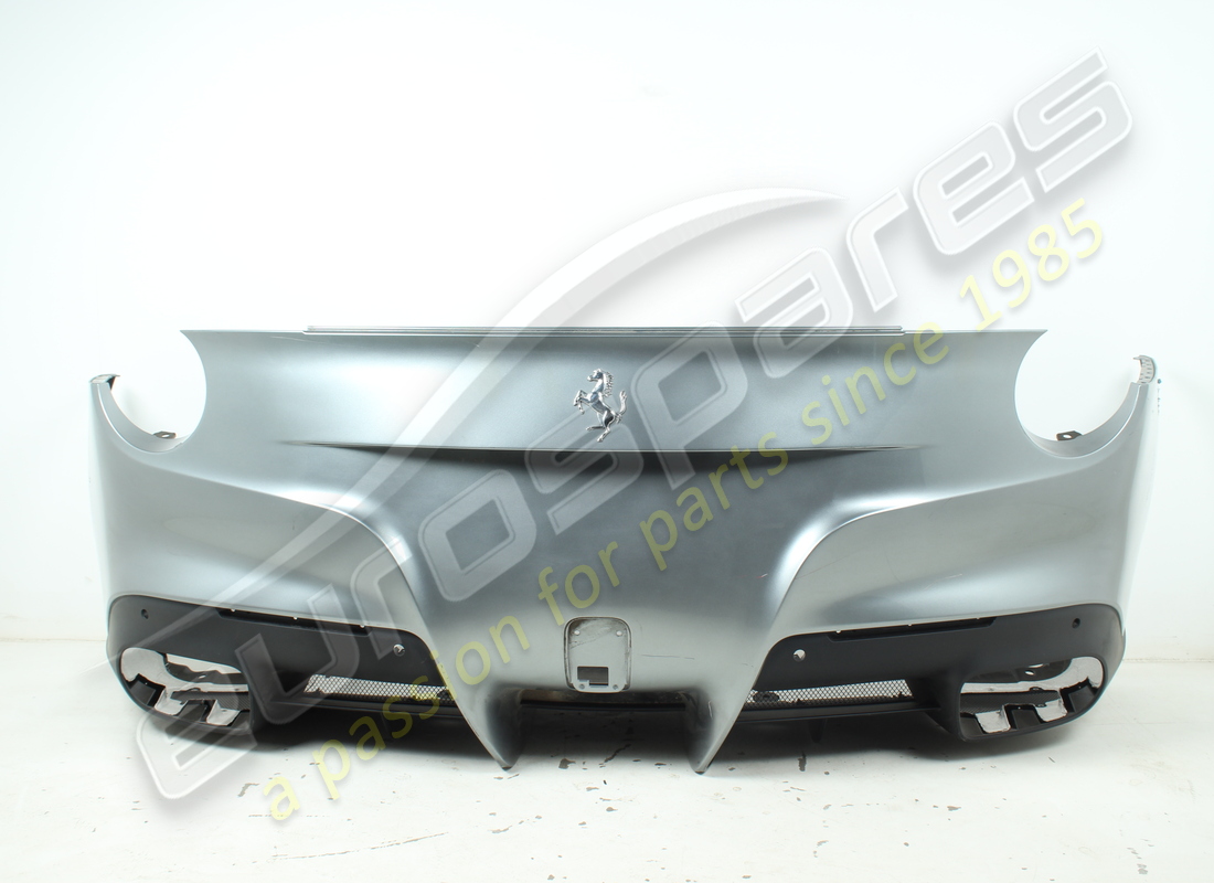 paraurti posteriore ferrari usato. numero parte 85133210 (2)