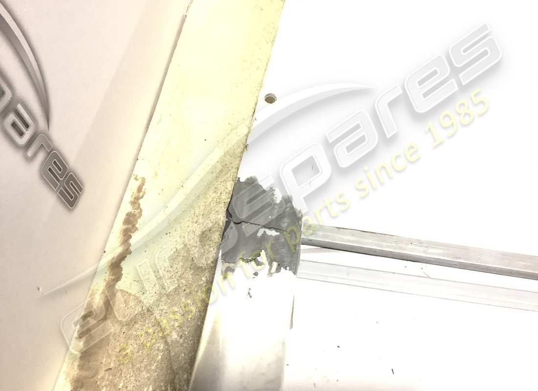 nuovo lamborghini rivestimento esterno gonna destro. numero parte 007010070 (4)