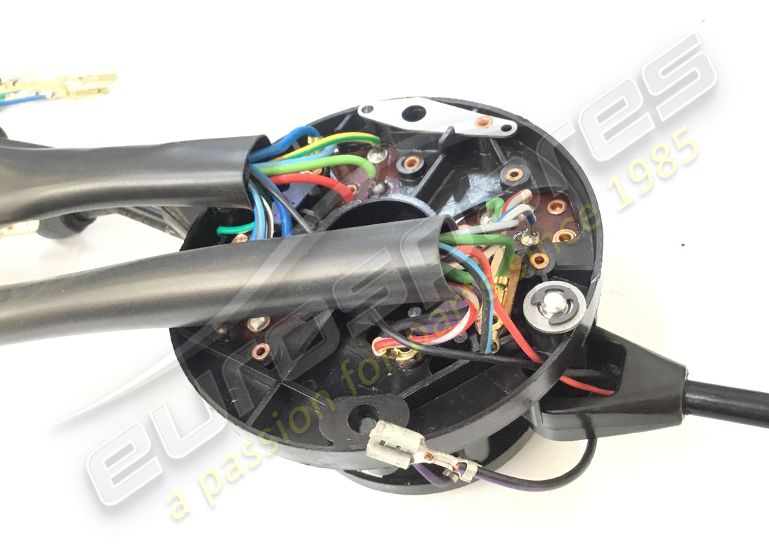 nuovo cambio di colonna ferrari. numero parte 61838400 (5)