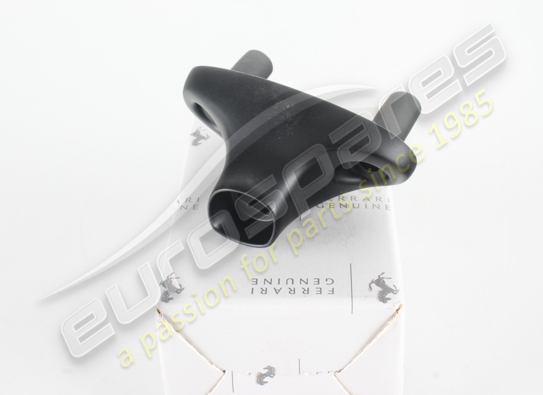 nuovo ferrari supporto superiore bracciolo sx. codice articolo 65159000 (1)