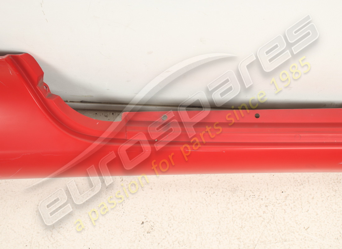 rivestimento sottoporta dx usato ferrari. numero parte 66099410 (6)