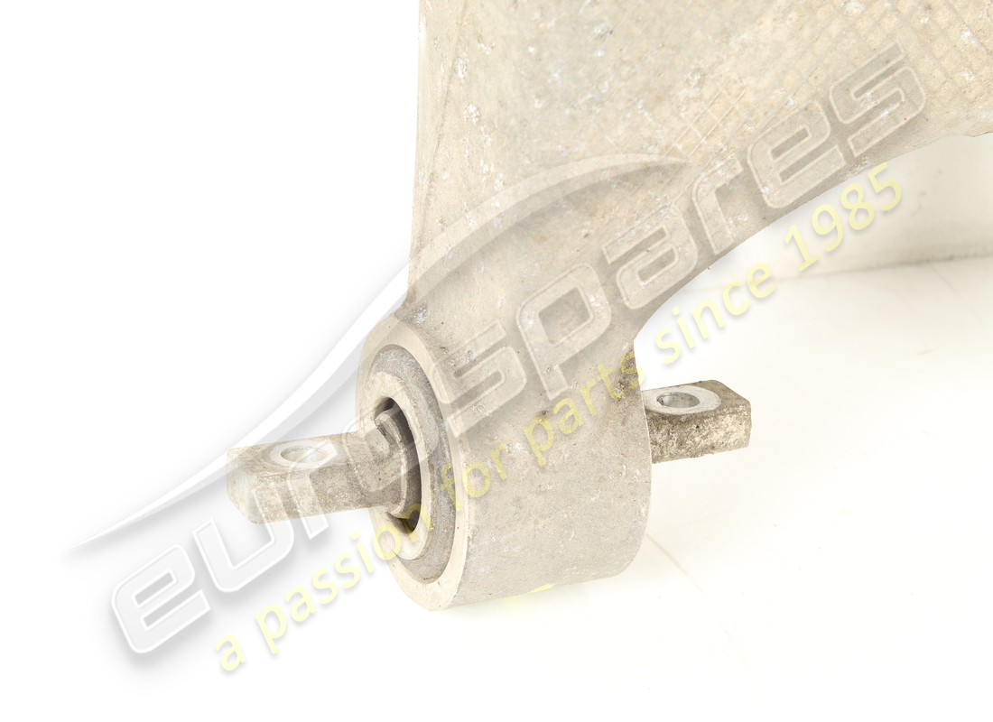 USATO FERRARI LEVA INFER POST.DX COMPLETO. NUMERO PARTE 305680 (3) usato ferrari leva infer post.dx completo. numero parte 305680 (3)