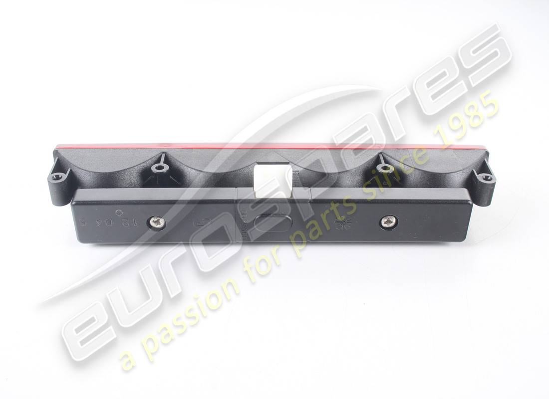 NOVITÀ MASERATI LUCE STOP CENTRALE SUL POSTERIORE PAR. NUMERO PARTE 373100132 (2) novità maserati luce stop centrale sul posteriore par. numero parte 373100132 (2)