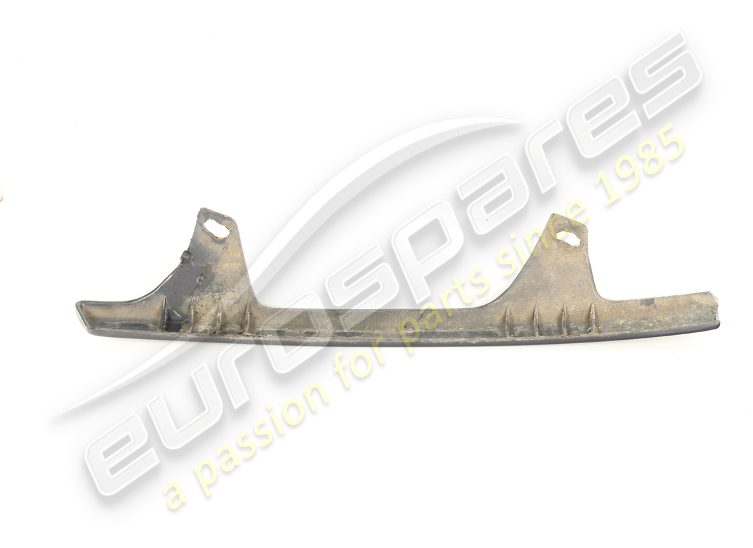 modanatura usata maserati sotto il faro sx. numero parte 378300305 (2)