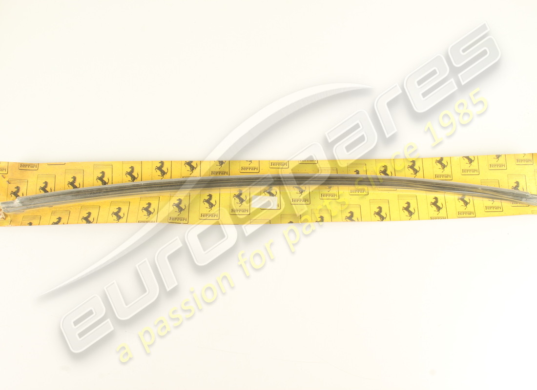 nuova ferrari guarnizione del tetto sx. numero parte 62889900 (1)