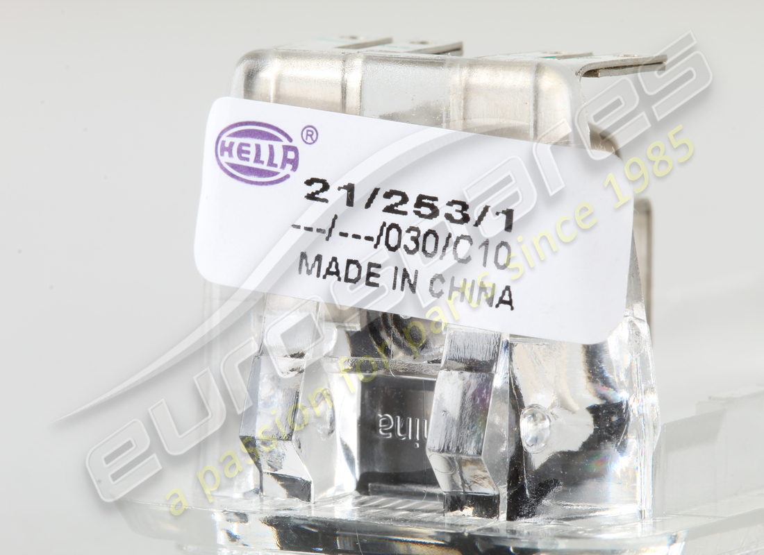 NUOVA PORSCHE LUCE INTERNA - LAMPADA VANO BAGAGLI. NUMERO PARTE 823947105B (4) nuova porsche luce interna - lampada vano bagagli. numero parte 823947105b (4)