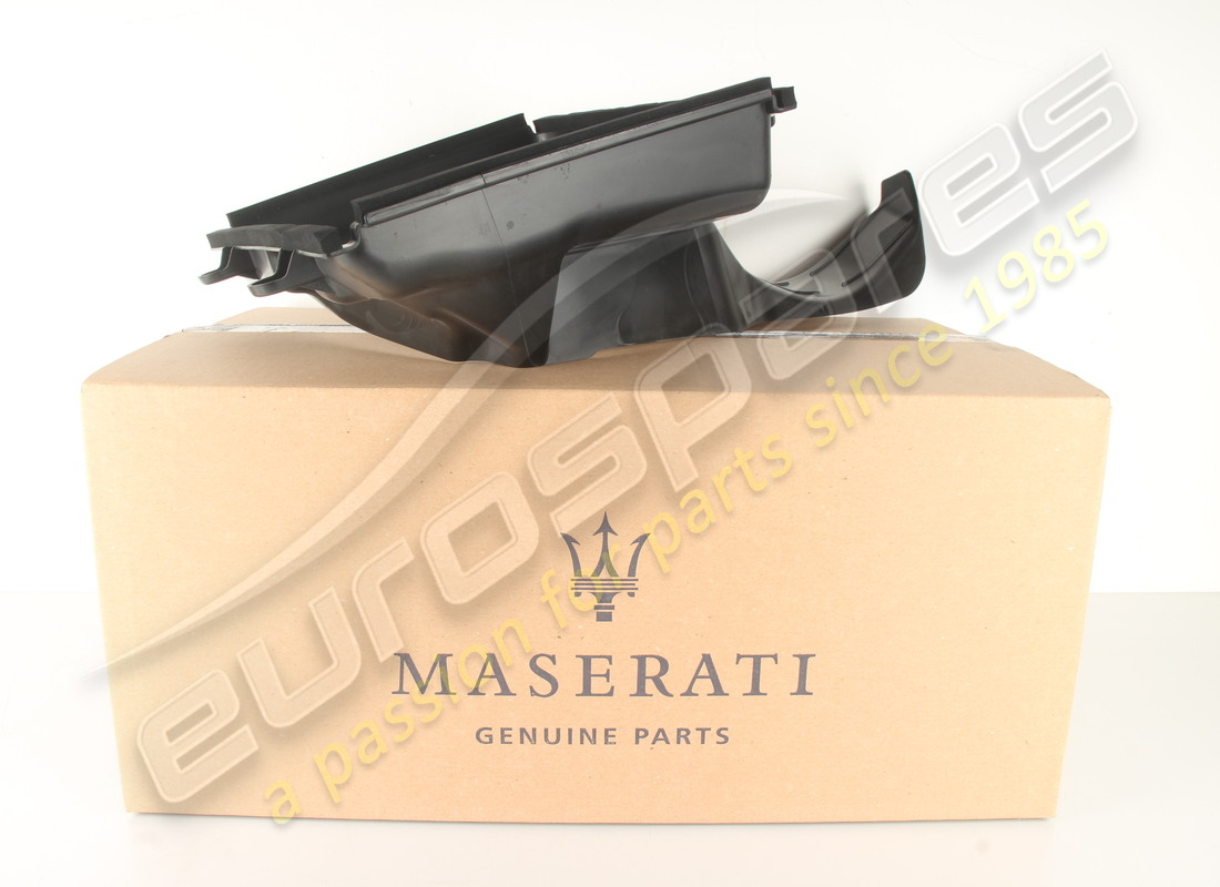nuovo maserati condotto aria intercooler destro. numero parte 670004139 (1)