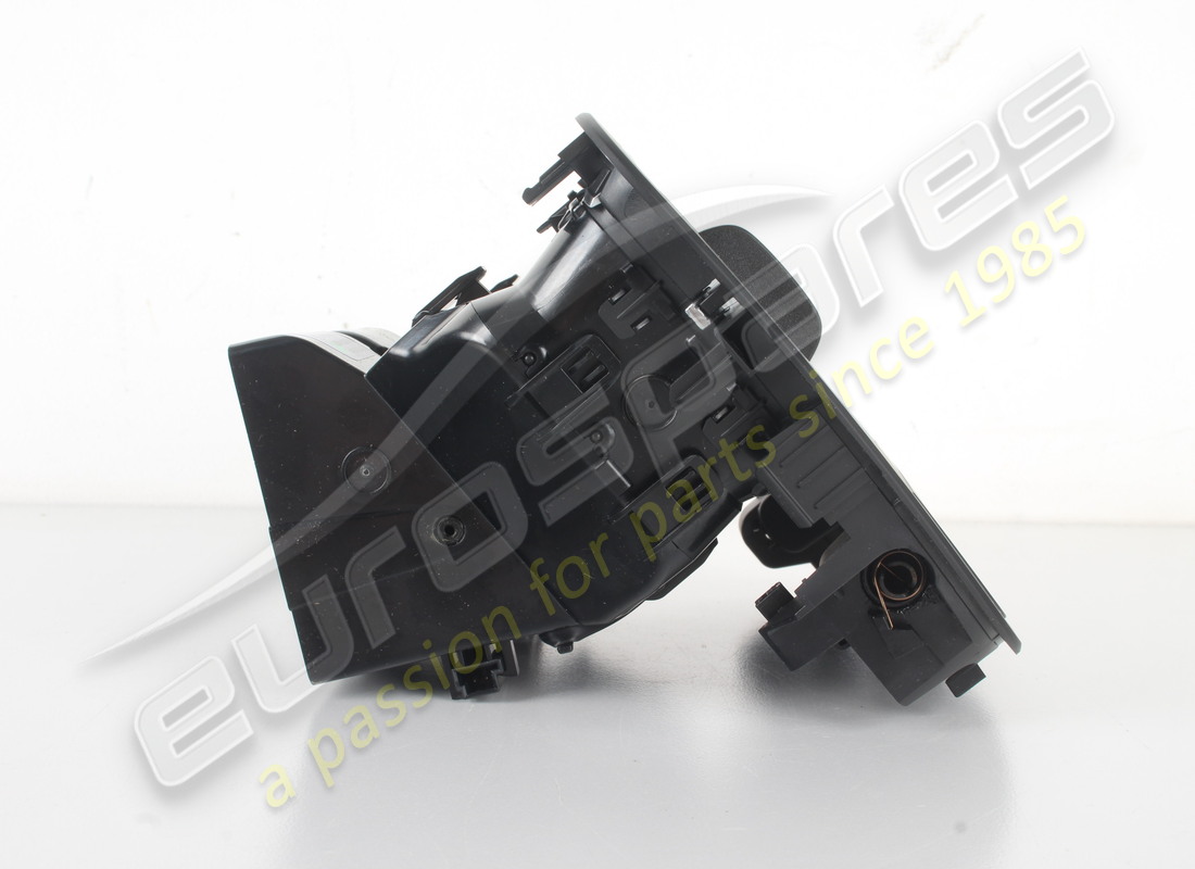 nuova maserati presa d'aria posteriore. codice articolo 670149418 (3)