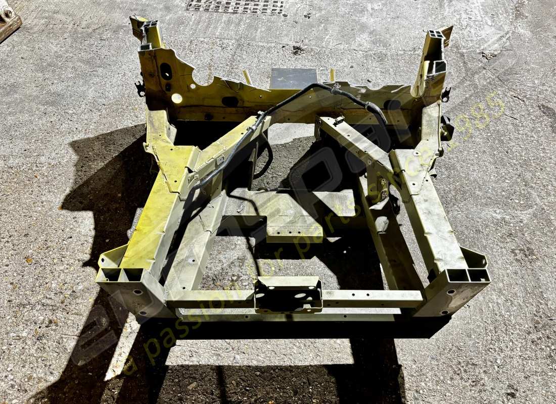 parte telaio anteriore usata lamborghini. numero parte 400805011g (3)