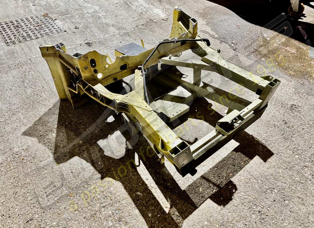 parte telaio anteriore usata lamborghini. numero parte 400805011g (4)