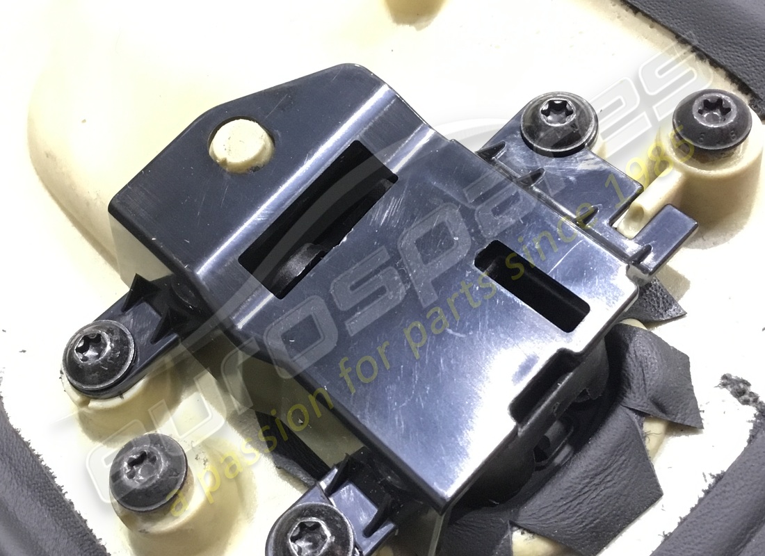 vano portaoggetti lamborghini usato. numero parte 472858009 (3)
