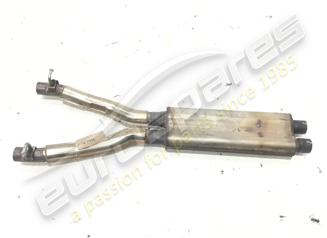 nuovo ferrari silenziatore centrale. numero parte 167995 (1)